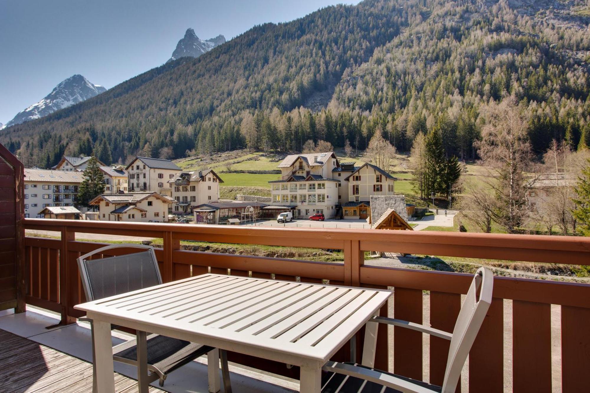 Dormio Resort Les Portes Du Mont Blanc Vallorcine Ruang foto